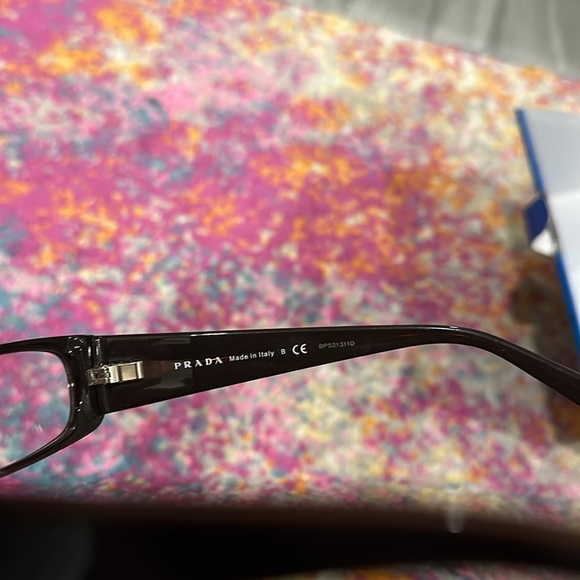 Brand new Prada eyeglass frames - Picture 5 of 5